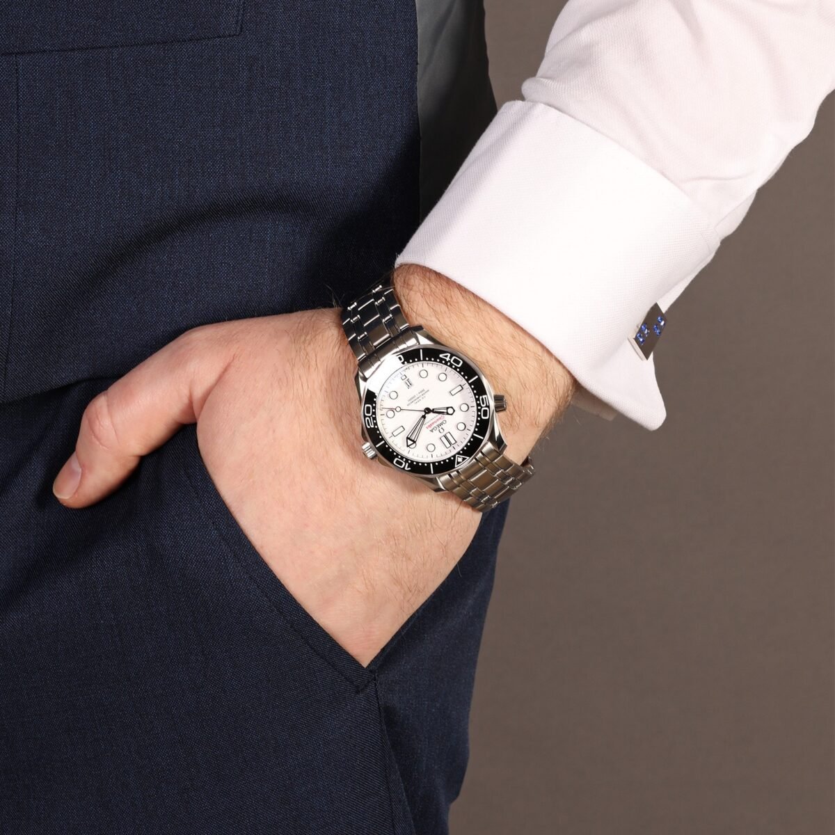 OMEGA Seamaster Diver 300M Co-Axial Master Chronometer 42mm watch