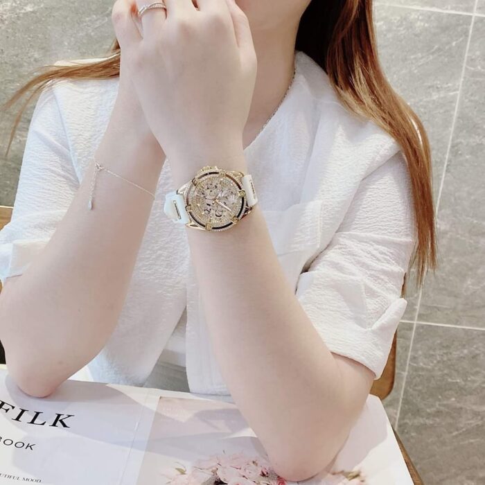 ساعة جيس للنساء GW0536L2