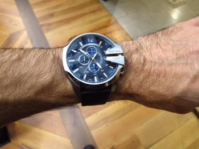 ساعة ديزل للرجال DZ4423