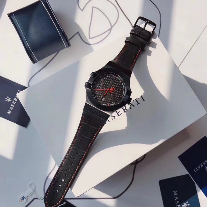 ساعة مازيراتي للرجال R8851108010