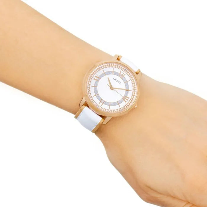 ساعة جيس للنساء W0934L1