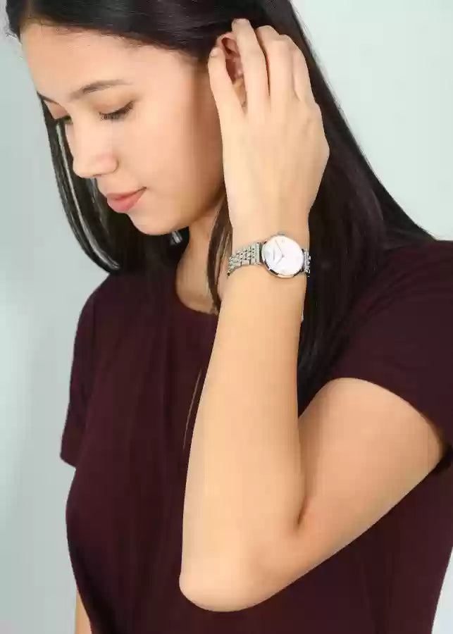 ساعة امبوريو ارماني للنساء AR1682