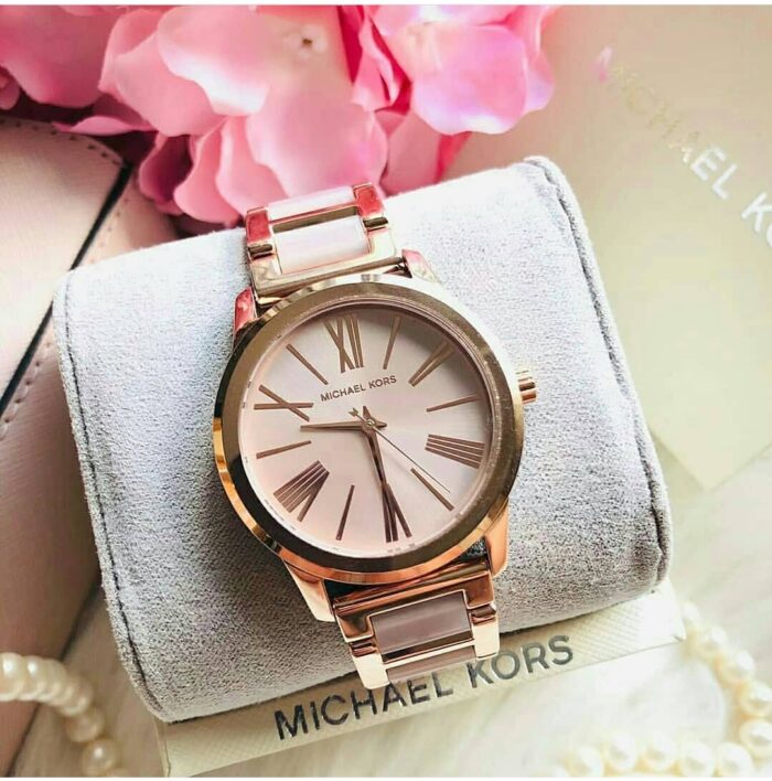 ساعة مايكل كورس للنساء MK3595