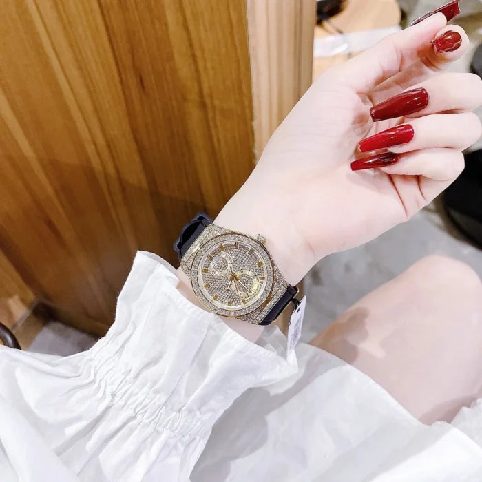 ساعة جيس للنساء GW0439L2