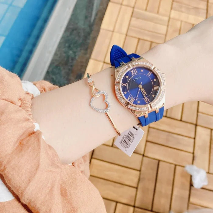 ساعة جيس للنساء GW0034L4