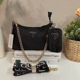حقيبة كتف نسائية سوداء من جيس Guess