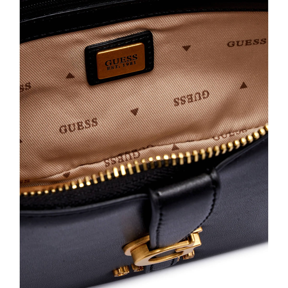 حقيبة كتف نسائية سوداء من Guess ، موديل HWVA9329180