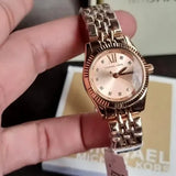 ساعة مايكل كورس للنساء MK4739