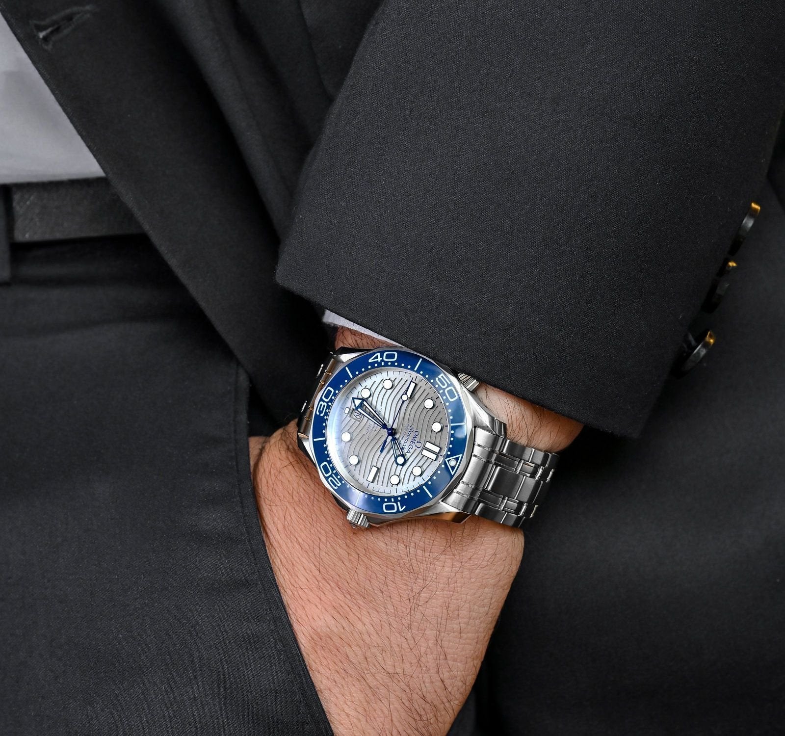 Omega Seamaster Diver 300M 42 mm, steel on steel