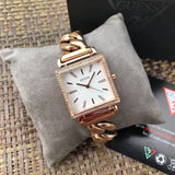 ساعة جيس للنساء W1030L4