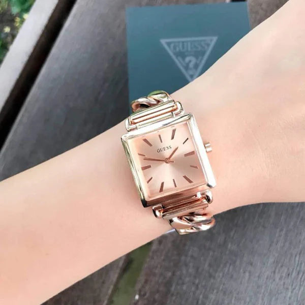 ساعة جيس للنساء W1029L3